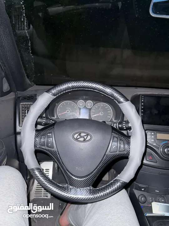 هيونداي i30 بنزين للبيع 1.6 mpi اوتومات موديل   2008 تسيير 2010