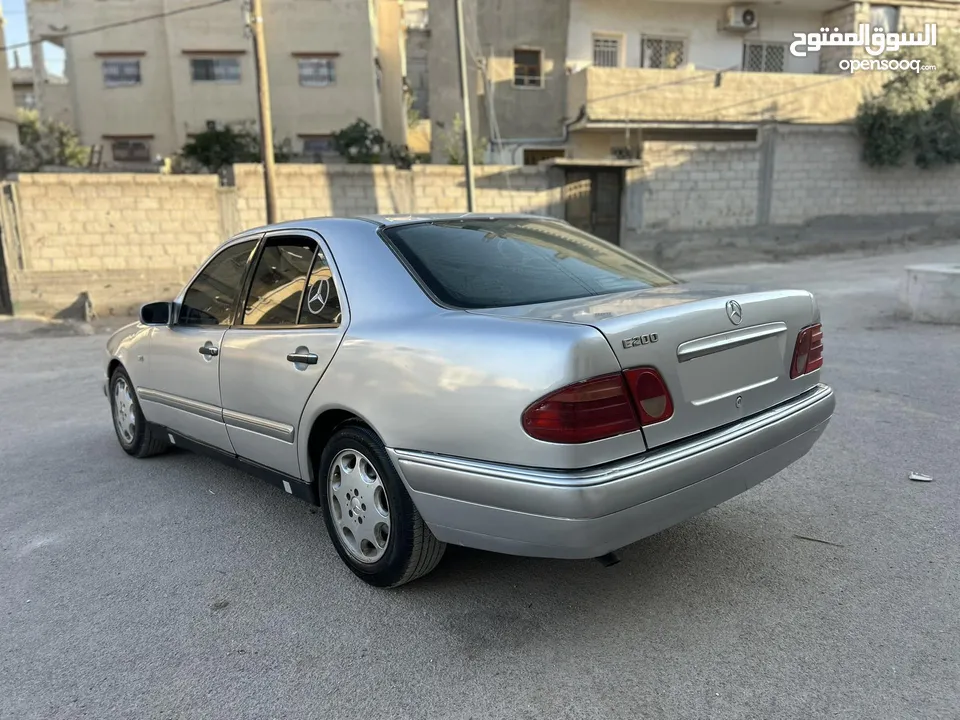 مرسيدس قرش و نص موديل 98