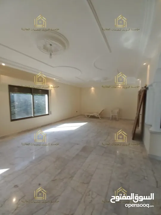 شقة طابقية - دابوق - 4نوم - 350م - ارضية - ترس - مدخل مستقل - قرب الخدمات -