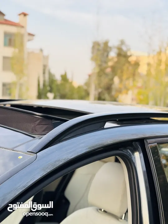 كيا سبورتاج هايبرد 2023 فل كامل مع بانوراما - باللون المميز والداخلية المميزة - والسعر المميز