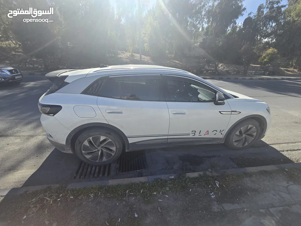 volkswagen ID_4 2022 PURE +   مرخصه لغاية شهر 11