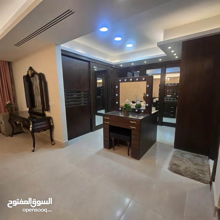 فيلا متلاصقة للبيع او للايجار في عبدون - ref : 12161