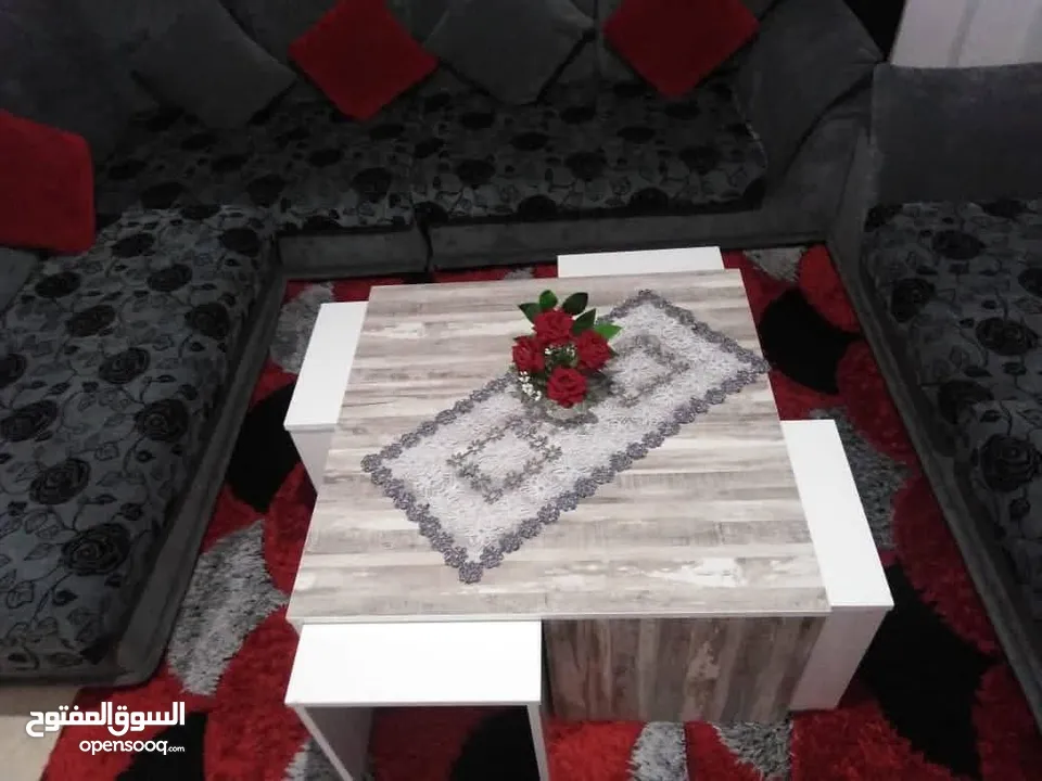طقم طاولات مع طبليه