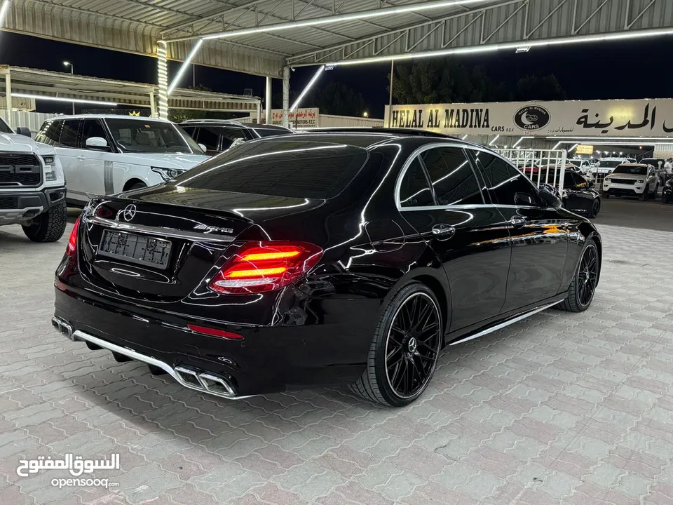 Mercedes E300 AMG 2018 Upgraded to E63 Fully Loaded options in excellent condition very clean