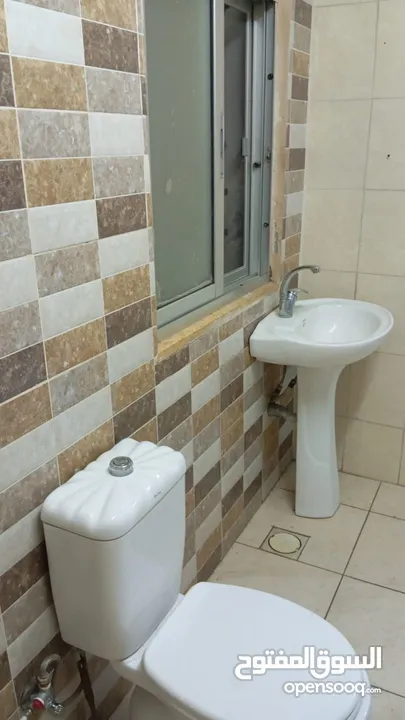 شقة مفروشة  ارضي بالياسمين للايجار الاسبوعي او اليومي  2 furnished bed rooms apartment for rent