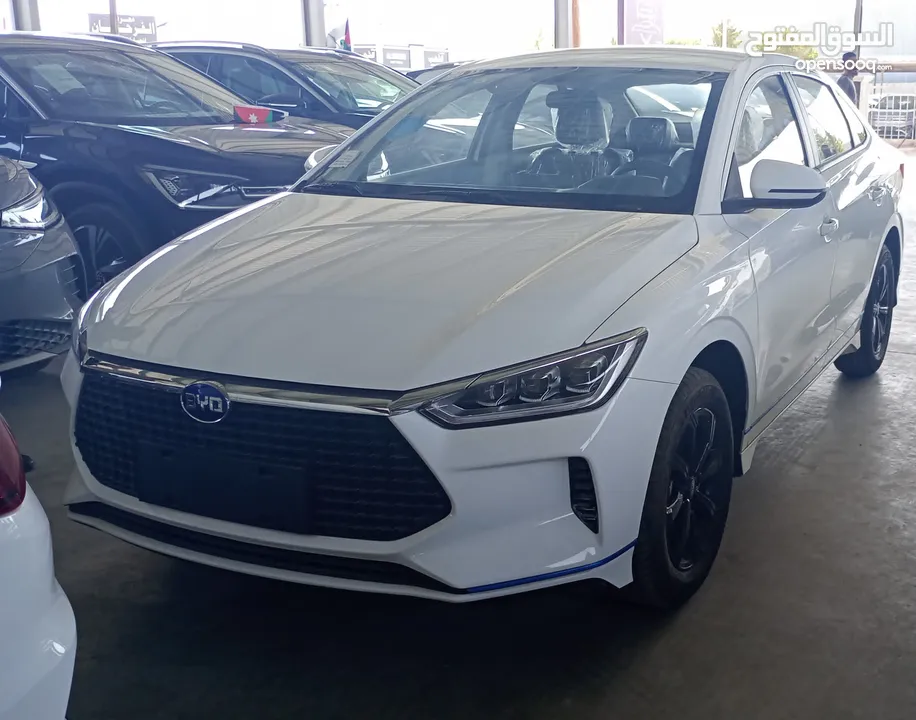 جمرك اليوم بسعر مغري جداً عداد زيرو BYD E3