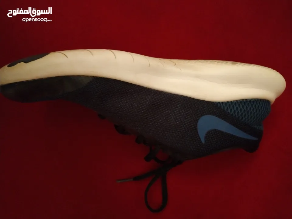 بوت نايك اصلي نمرة 44.5