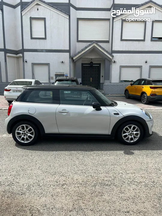 للبيع -  MINI Cooper-2019  موديل- 2019   كامل الموصفات بنورما