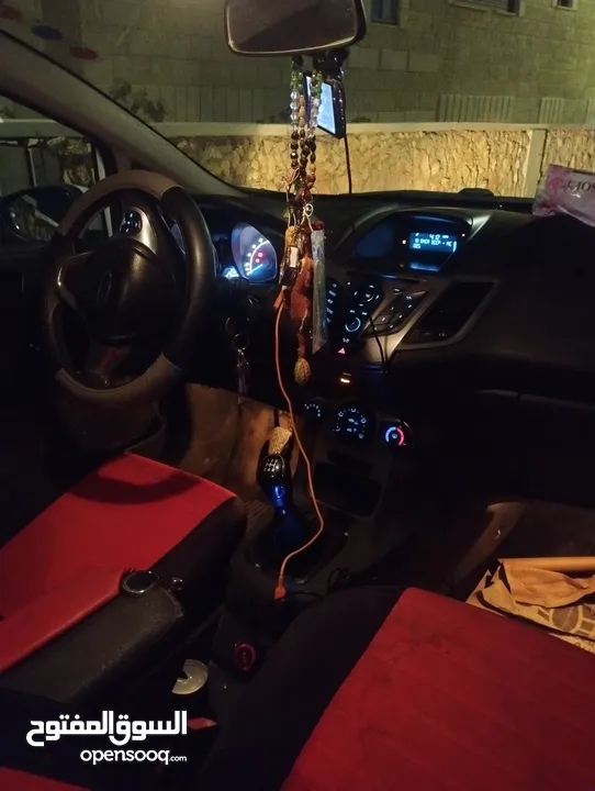 فرد فيستا السياره الاوفر