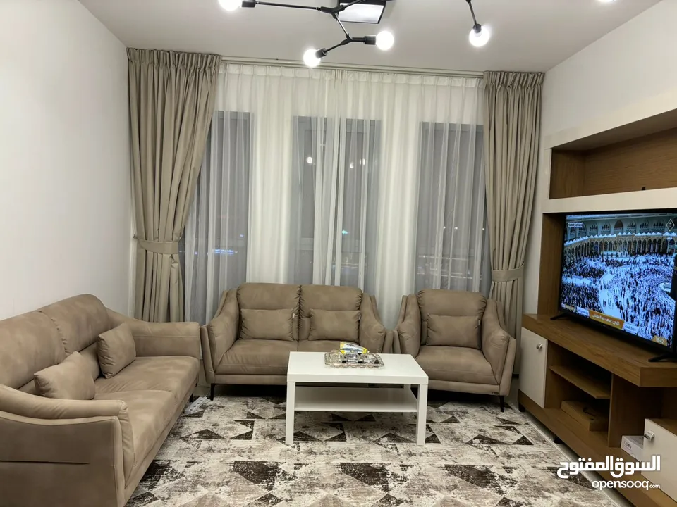 شقة فاخرة للإيجار  شهري + سنوي Luxury apartment for rent