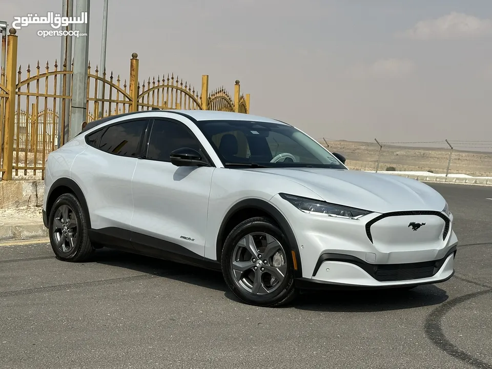 FORD MUSTANG electric MACH-E 2023 فورد موستينج ماك اي كاش او اقساط