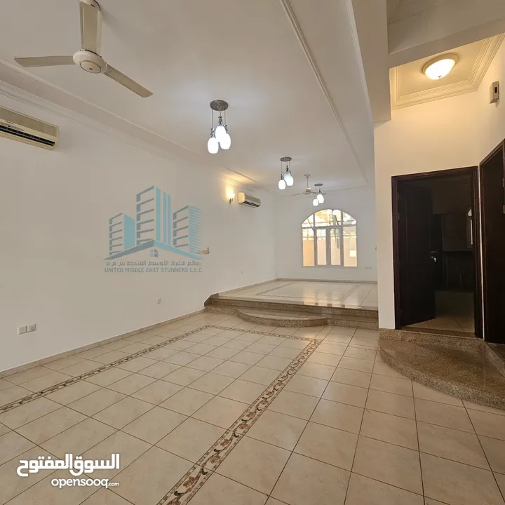 Beautiful 5 BR Compound Villa in Al Qurum