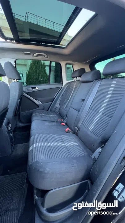 بعد الصلاة عالنبي جيب Tiguan 2010 فل اضافات مع فتحه بانوراما ماطور 2000 ديزل دفع رباعي