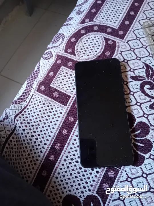 شاومي للبيع بحالة ممتازة استعمال 6شهور
