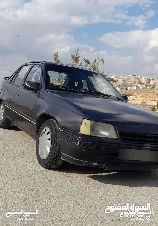 اوبل كاديت موديل 86 توماتيك مرخصة للبيع