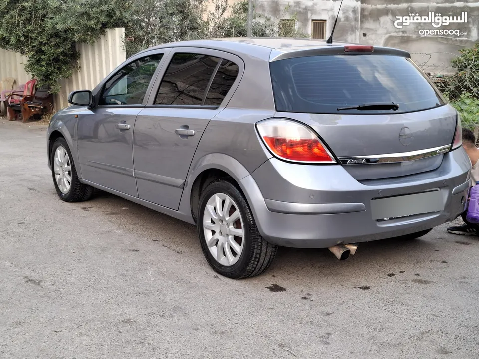 اوبل استرا للبيع 2006