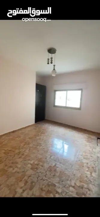 شقة للتجار في ام الشرايط