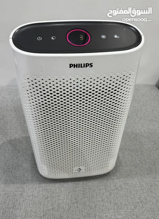 للبيع منقي الجو ومزيل رائحة الدخان والشيشة ماركة philips بحالة ممتازة (without filter )