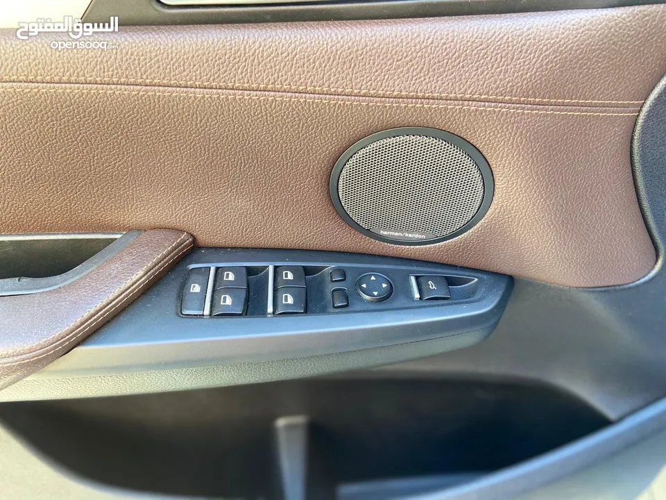 Bmw x3  M ‎مطور 2000 توين تيربو 245 حصان  ‎مديل 2016 ترخيص 2015 ‎السيارة فل الفل