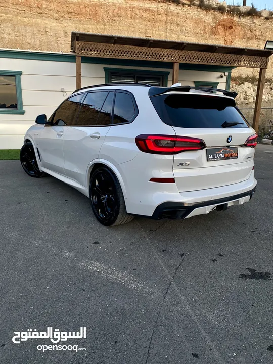 BMW X5 45e M PACKAGE