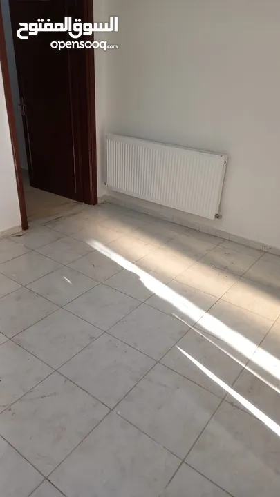 بيت للايجار في عرجان