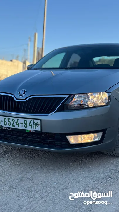 سكودا ربيد موديل 2014_غيار عادي_ماتور 1600تربوا-اصل برايفت السيارة صلاة النبي نظيفة