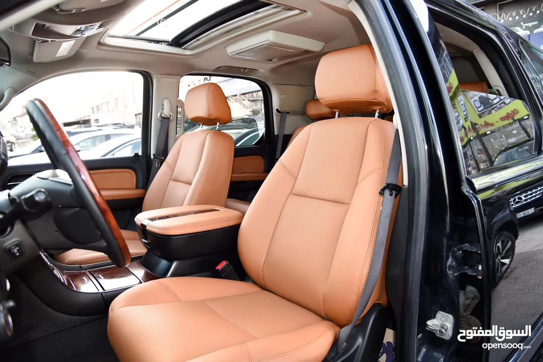 كاديلك سكاليد بلاتينيوم هايبرد بحالة ممتازة Cadillac Escalade Hybrid 2009
