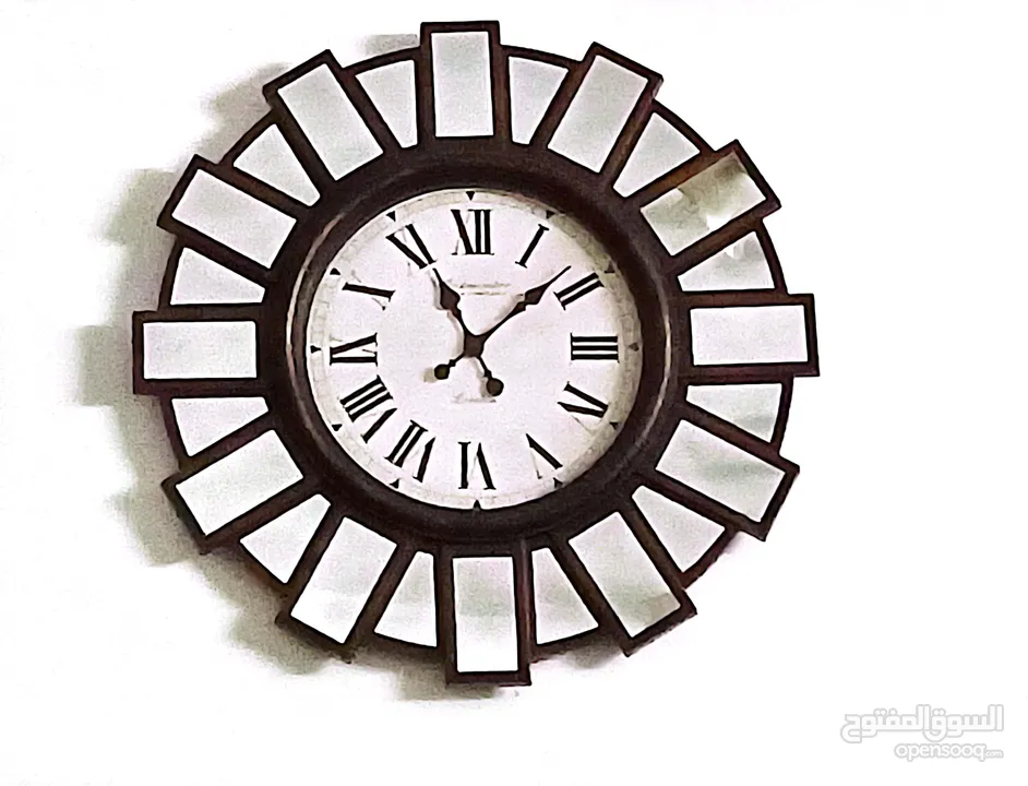 Wall clock and Mirror