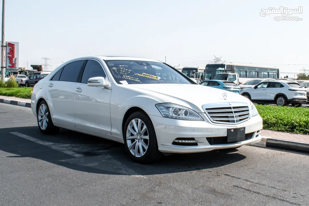 2011 - S550L - IMMACULATE CONDITION - ONLY 59,000 KM DONE