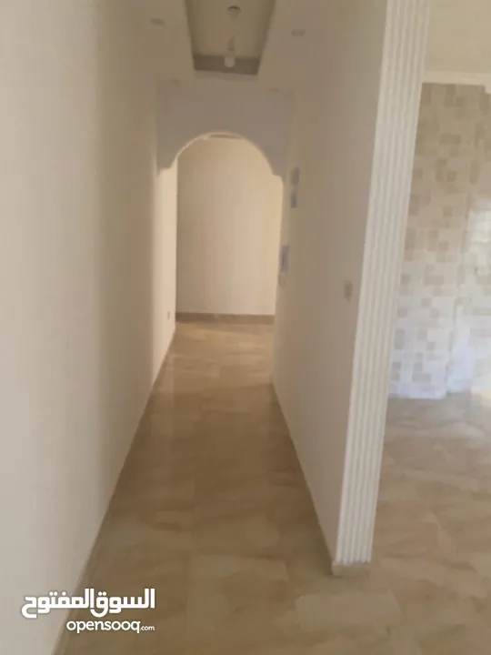 شقة مميزة للبيع 123م عمان- ابو السوس تصلح للاستثمار
