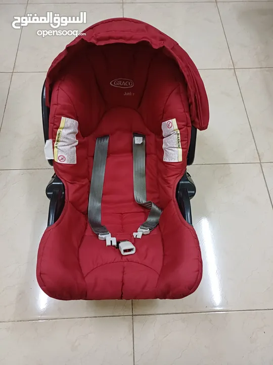 Baby Creddle and Car seat