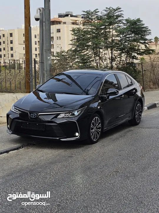 تويوتا كورولا هايبريد اكثر سياره مبيعا في العالم