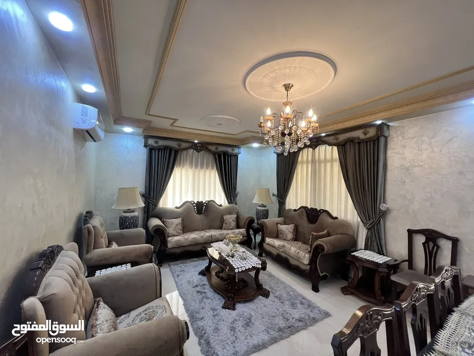 منزل مستقل للبيع طابقين
