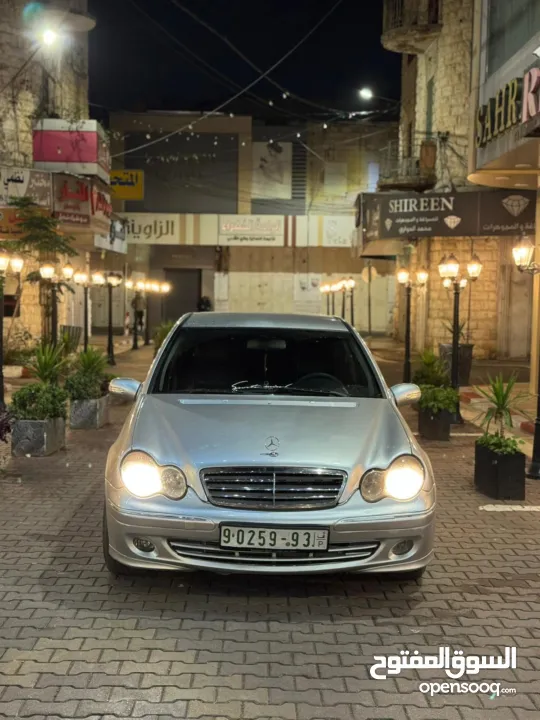 للبيع او البدل مرسيدس c220 اصل عمومي موديل 2006 بحالة ممتازه السعر 30 الف