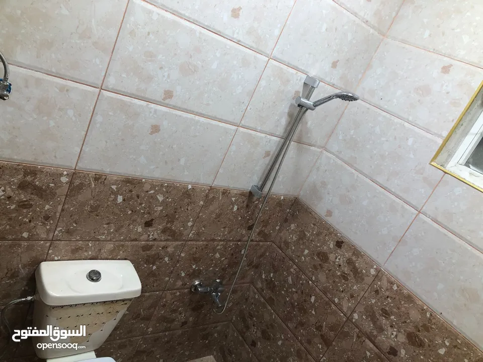 شقة للبيع بسعر مغري
