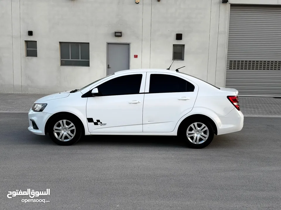 Chevrolet Aveo 2019 (White)