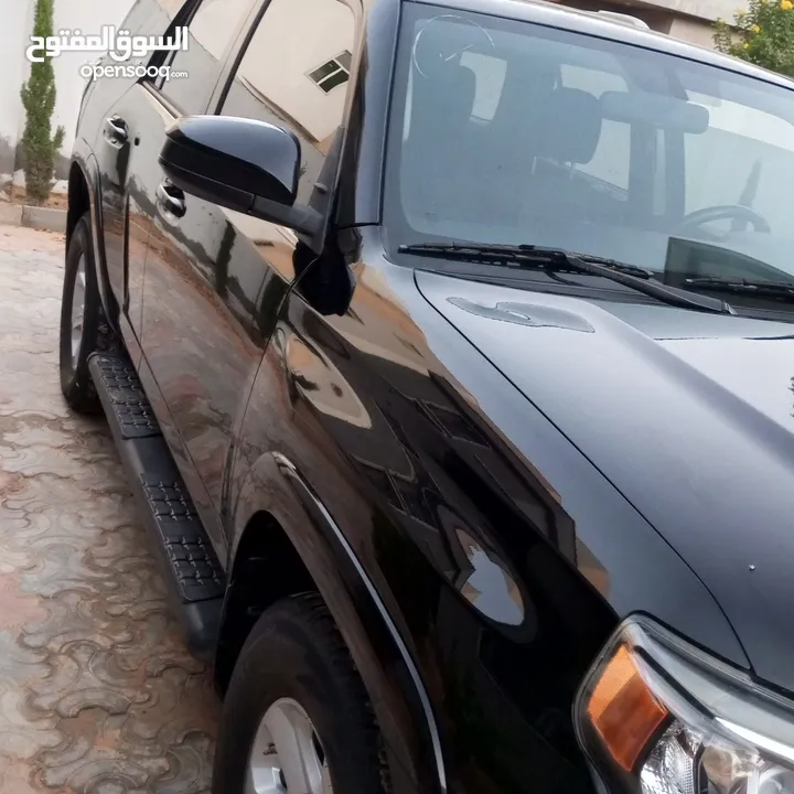 تويوتا (4Runner) درجة أولى فى النظافة 2015