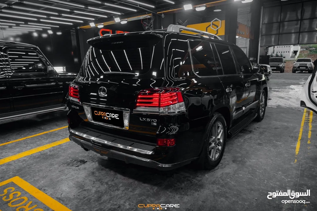 لكزس موديل lx570s 2015