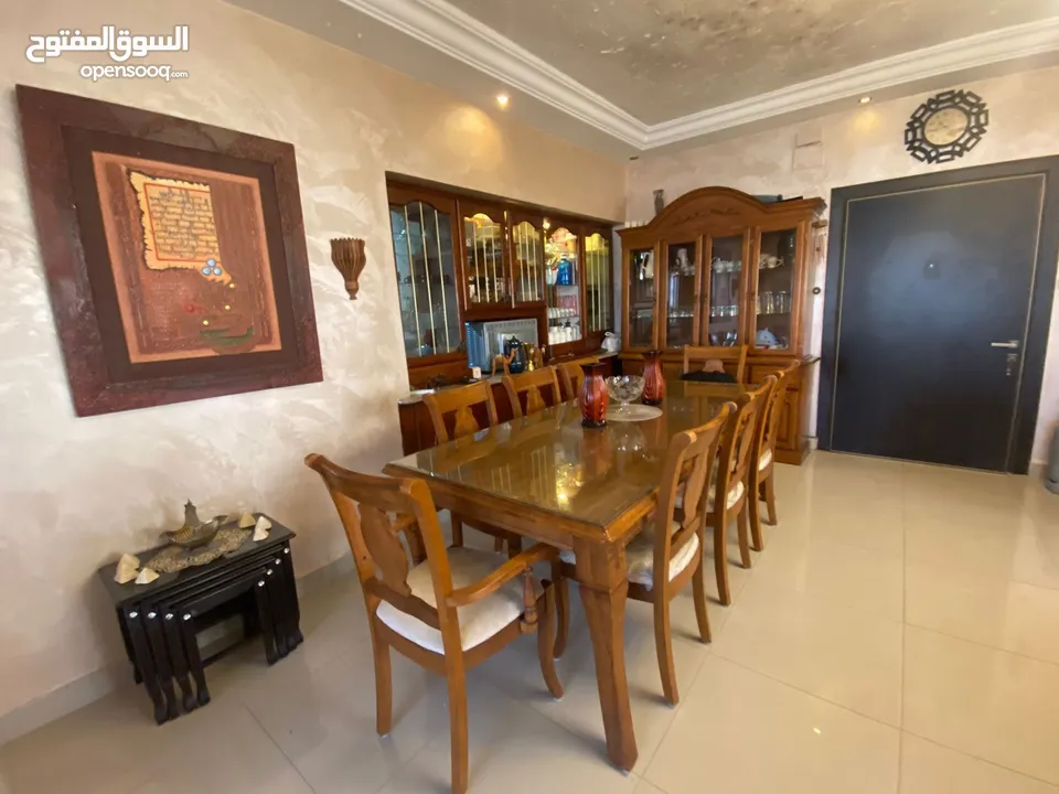 شقة للإيجار في خلدا حي الصالحين مساحة 175 م2