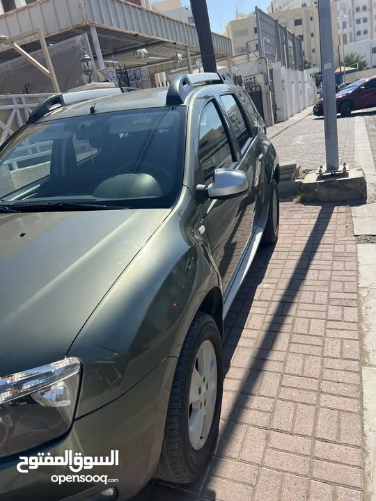 Car Renault Duster for sale  سيارة رينولت داستر للبيع