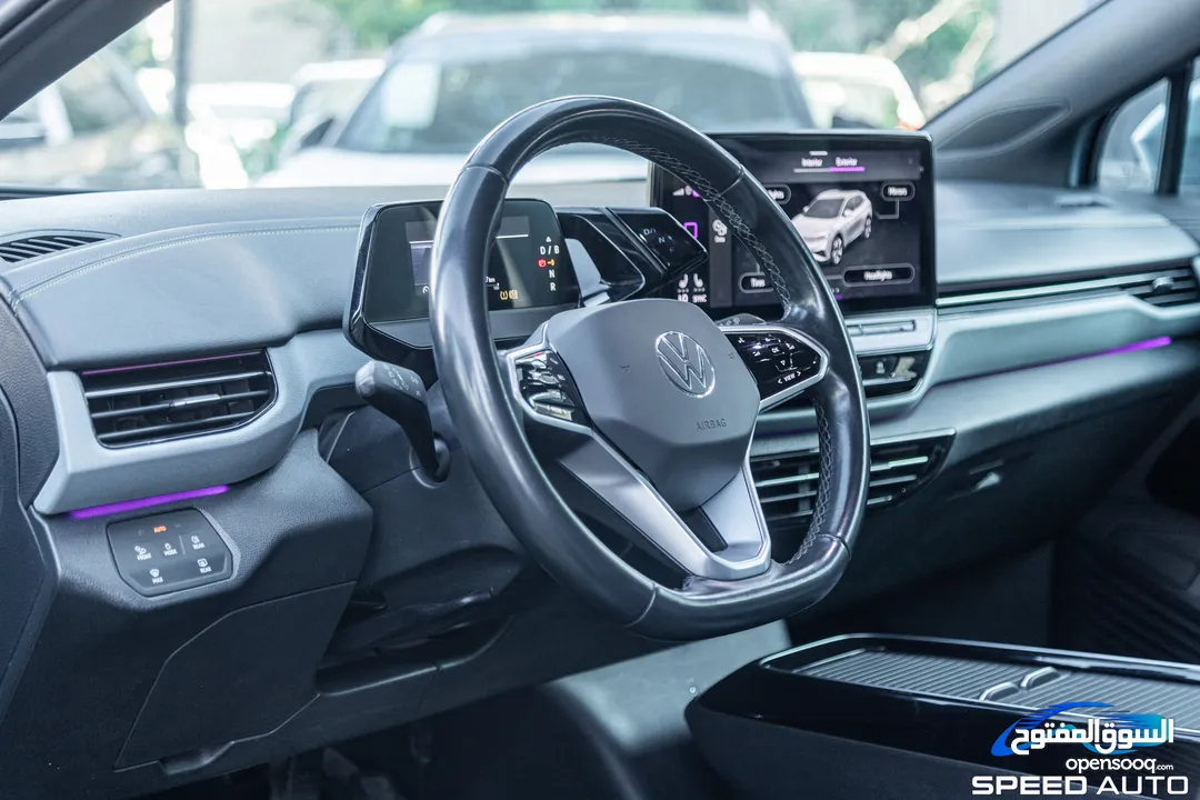 Volkswagen ID.4 X Pro 2022  السيارة مميزة جدا و بحالة ممتازة جدا    السيارة تقطع 570 كم بالشحنة