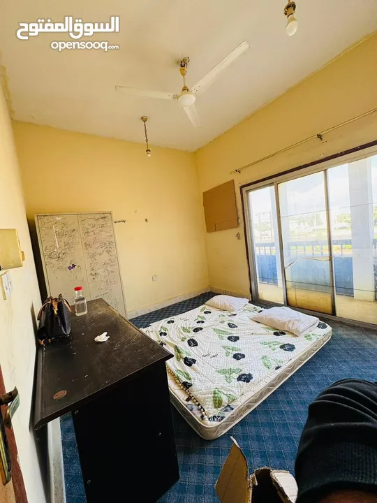 Monthly  Room for rent