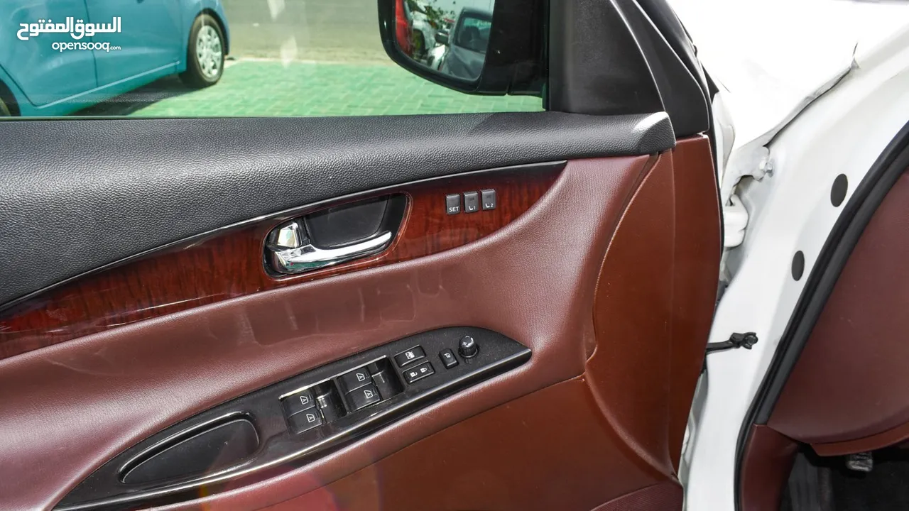 Infiniti QX50 - 2015 V6 - GCC - SUNROOF