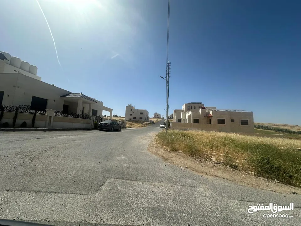 ارض للبيع مرج الحمام  حوض القصير  اسكان المهندسين  بالقرب من ترخيص غرب عمان سكن ج احكام خاصه