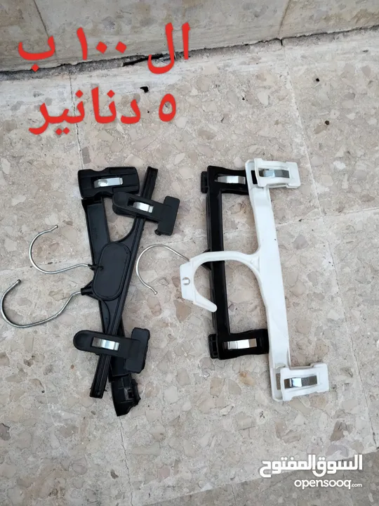 ستاندات  محل ملابس وعلاقات