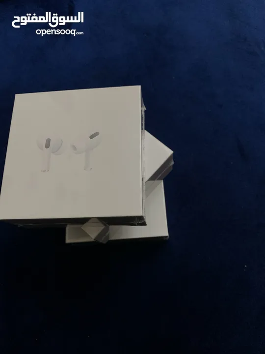 سماعات  AirPods Pro  للبيع الكمية محدودة