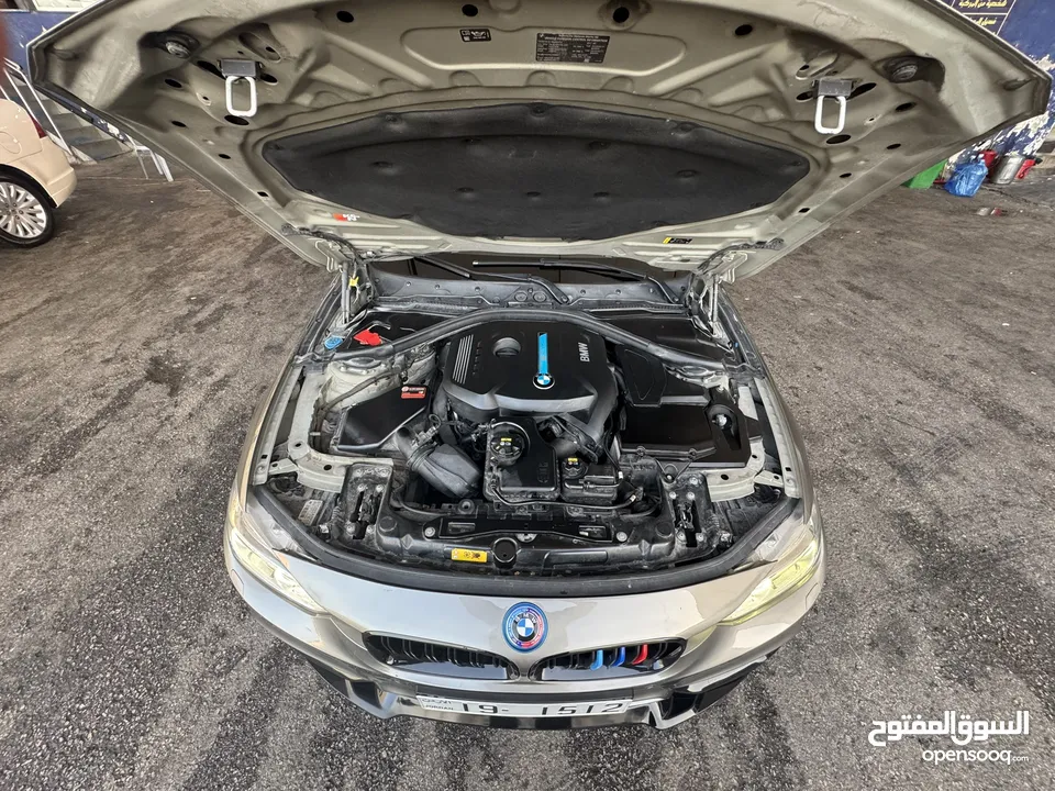 BMW 330e Plug in 2017  Body kit M3  320HP  Original