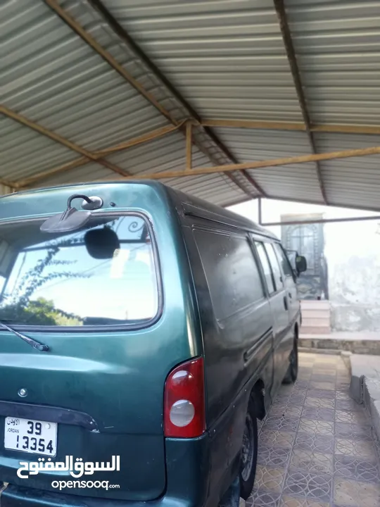 باص هيونداي H100