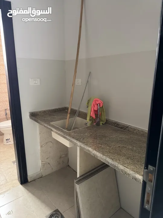 مكتب /عمارة ظافر 3