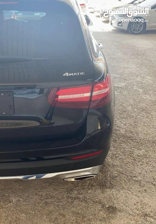 Mercedes Benz GLC350e    2019  Model   Hybrid PlugIn  السيارة فحص كامل  كلين تايتل